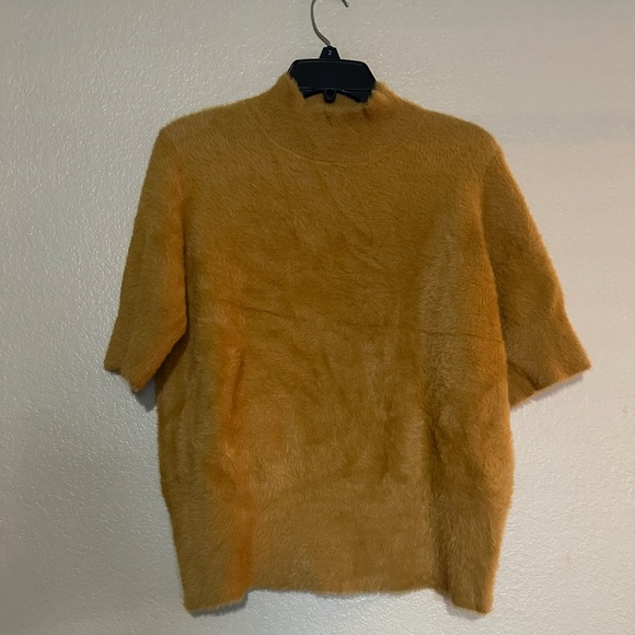 BAILEY 44 FLUFFY CROPPED TOP - Picture 1 of 4